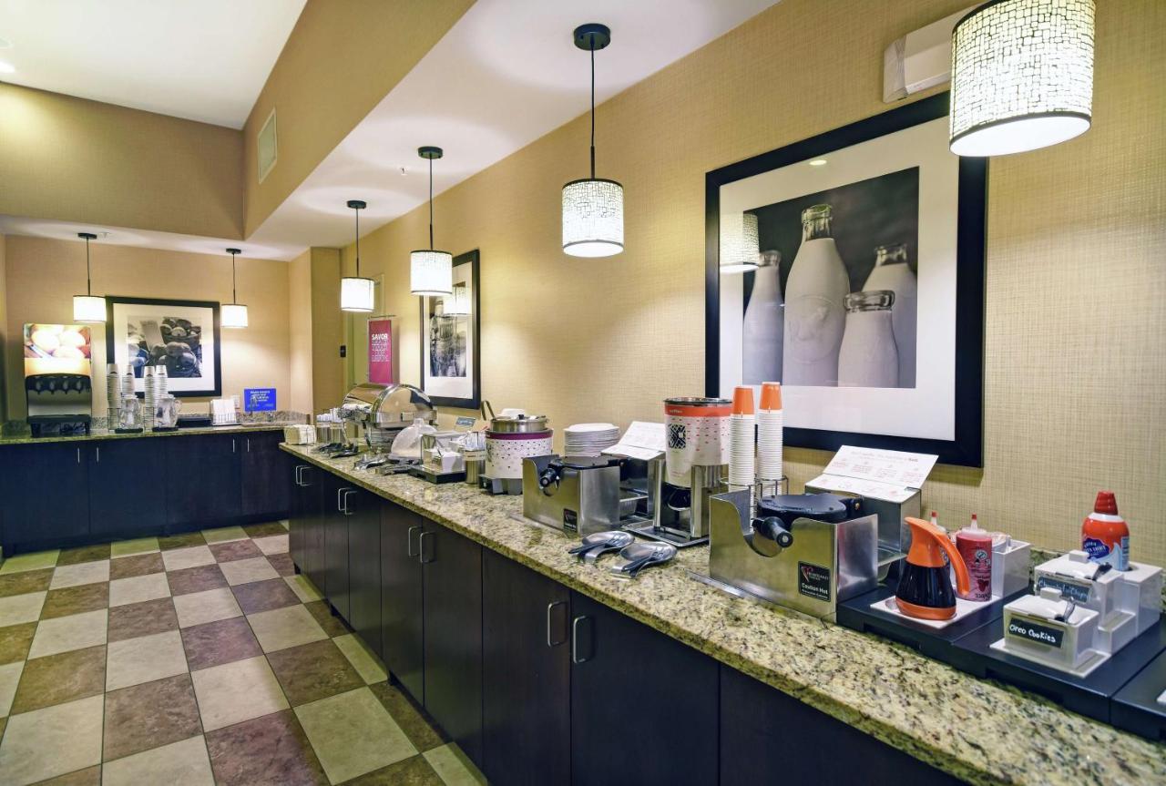 Hampton Inn Beloit Exteriör bild
